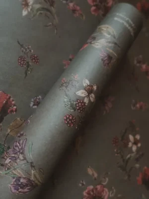 hartie ambalat floral gri inchis