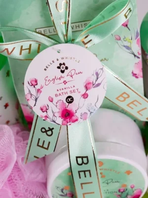set de baie belle & whistle într o cadă din tablă imprimată