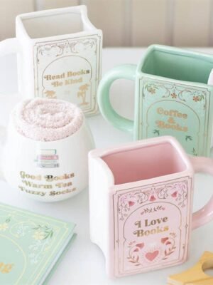 i love books pink book shaped mug